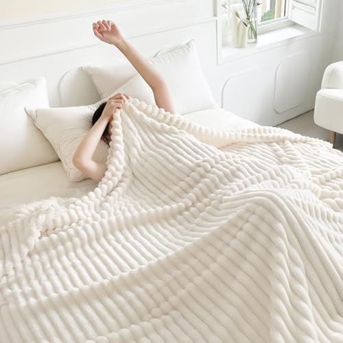 Ultra Soft Fleece Throw Blanket – Lightweight Cozy Plush Microfiber for Couch, Bed & Travel – Warm All-Season Decorative Blanket 50"x60", Machine Washable - Image 7