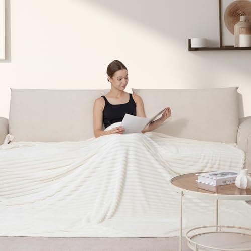 Ultra Soft Fleece Throw Blanket – Lightweight Cozy Plush Microfiber for Couch, Bed & Travel – Warm All-Season Decorative Blanket 50"x60", Machine Washable - Image 2